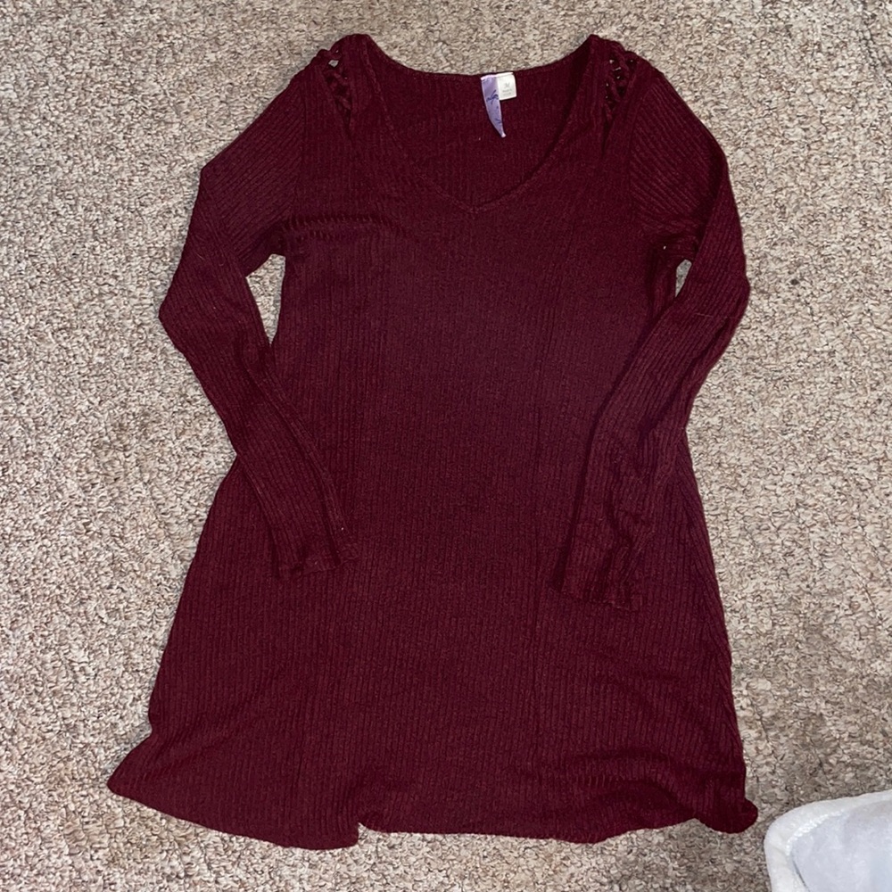 Alya size juniors Medium, dress